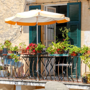 balcony decor